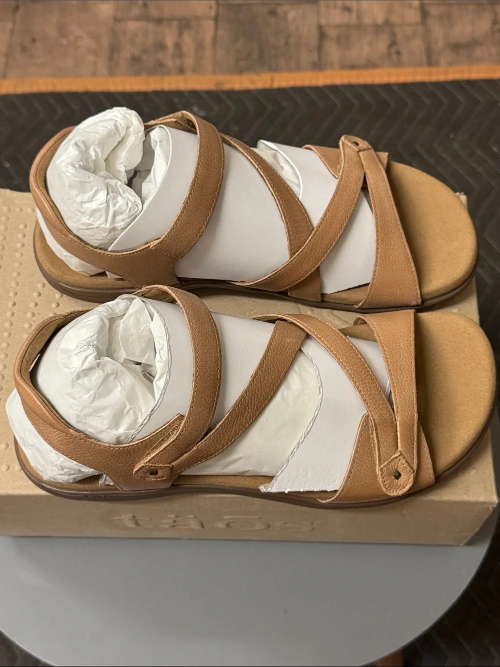 Taos Women’s sandals (style) BIG TIME/ (color) NATURAL